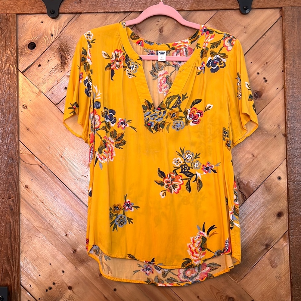 Yellow Old Navy top
